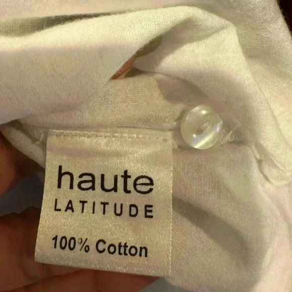 Haute Latitude White 3/4 button down 100% cotton shirt - Size Large - Picture 5 of 6